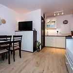 Romantic Studio For 2 In The City Centre