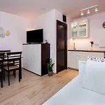 Romantic Studio For 2 In The City Centre