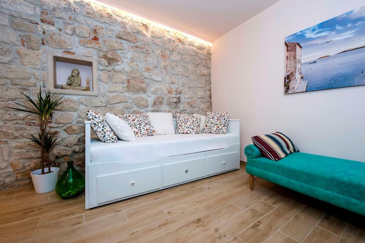 Romantic Studio For 2 In The City Centre Apartament *